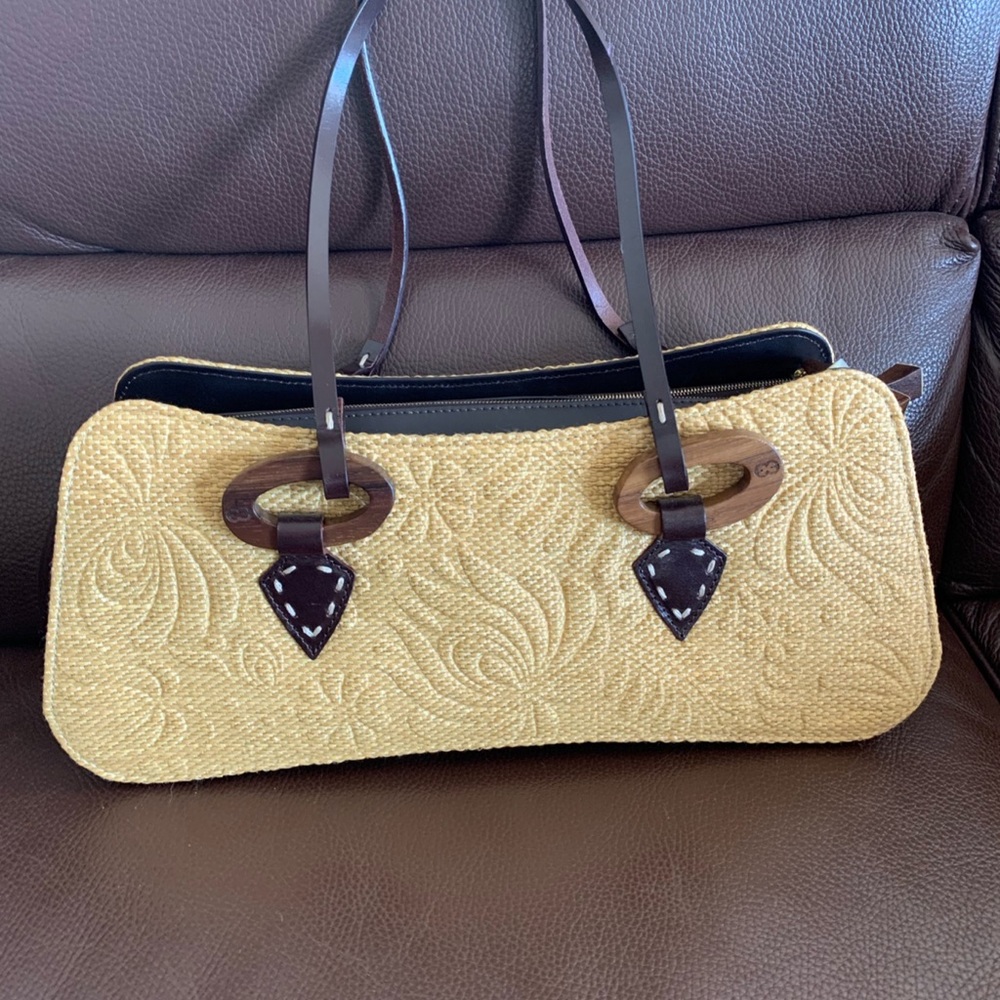 👏host pick 👏 Rare Escada “Exotics” handbag - Picture 1 of 12